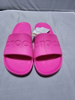 CROCS Bold Pink Classic Slide